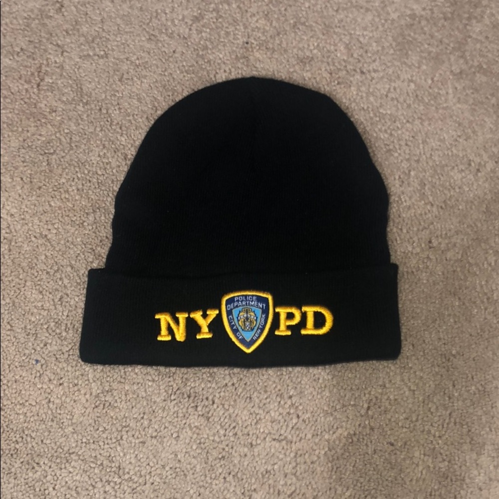 NYPD BEANIE NWOT NEW YORK